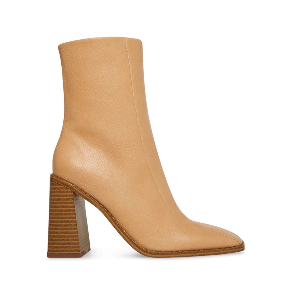 Steve Madden Donna Tan Bootie - New in Box